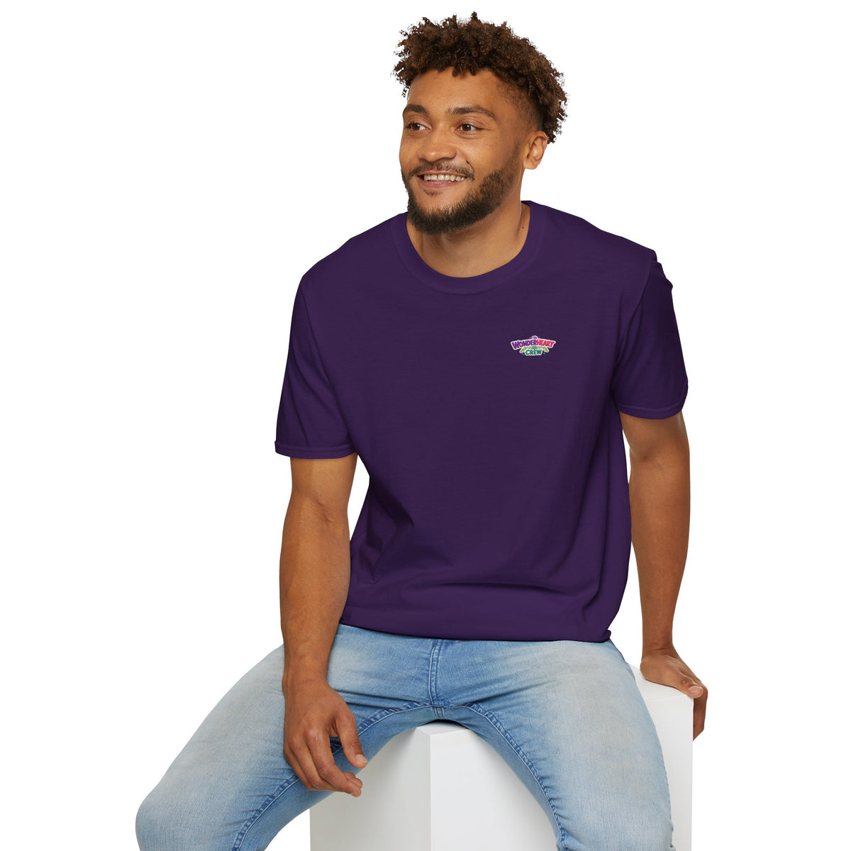Wonderland Crew Logo - Unisex Minimal Retro Logo T-Shirt