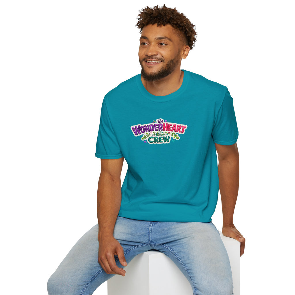 Wonderland Crew Large Logo - Unisex Minimal Retro T-Shirt