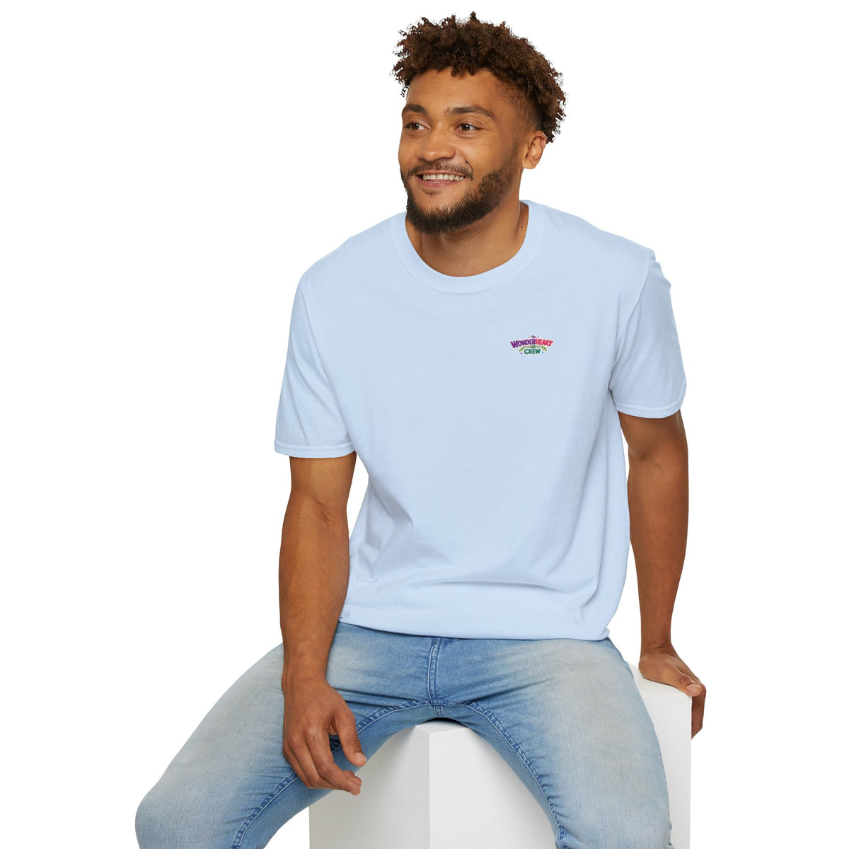 Wonderland Crew Logo - Unisex Minimal Retro Logo T-Shirt