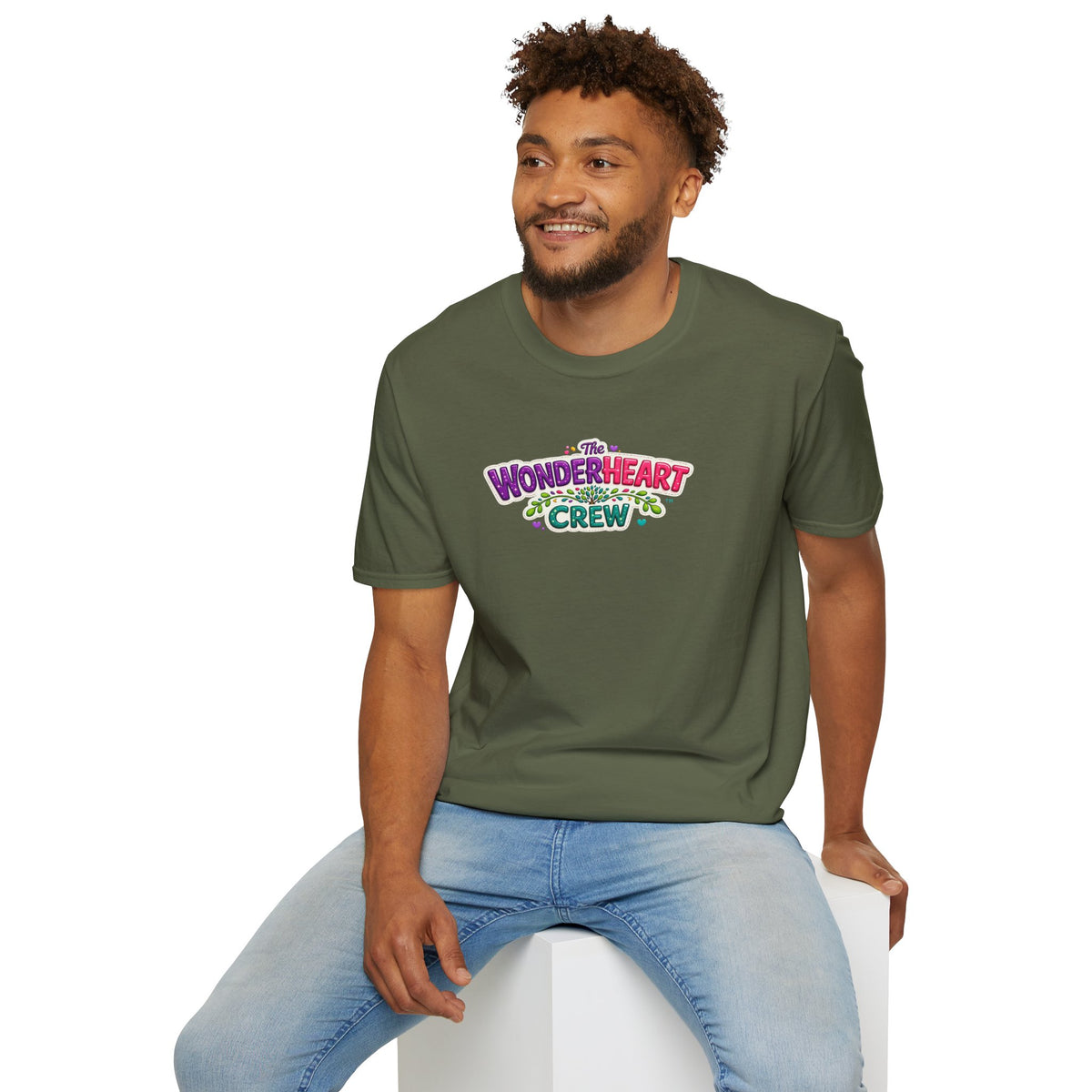 Wonderland Crew Large Logo - Unisex Minimal Retro T-Shirt