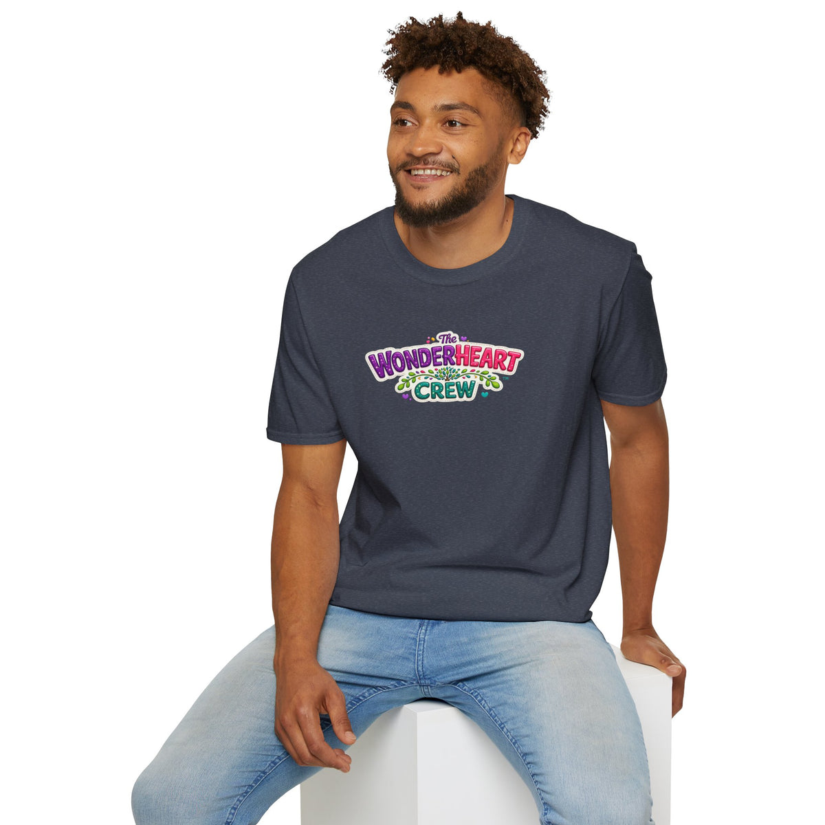 Wonderland Crew Large Logo - Unisex Minimal Retro T-Shirt